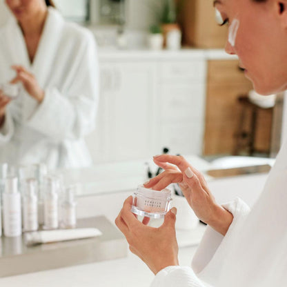Woman applying Kerstin Florian Correcting Rescue Crème