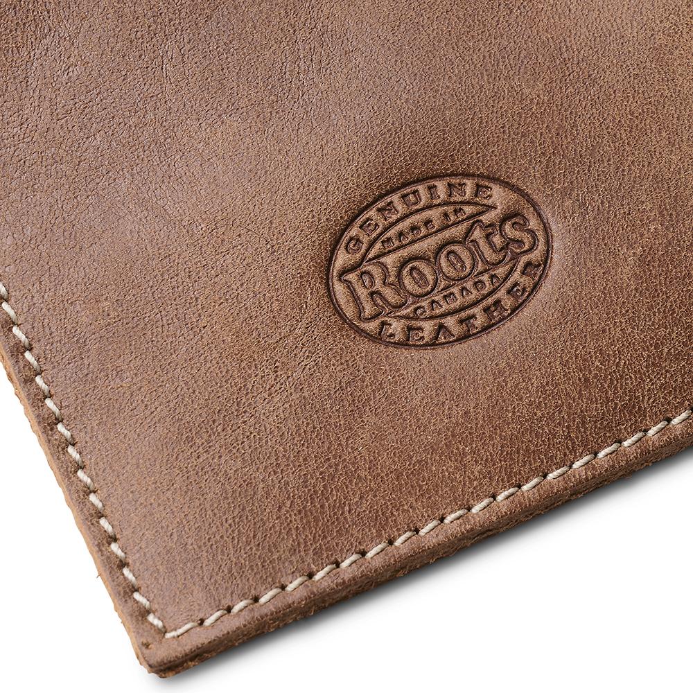 Canadian Pacific business card holder detail